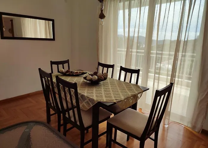 Thea Court Clio & Erato Apartments