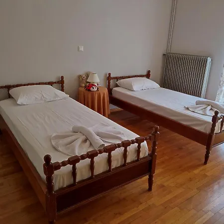 Thea Court Clio & Erato Apartments PalaiónTsiflíkion Zewnętrze zdjęcie